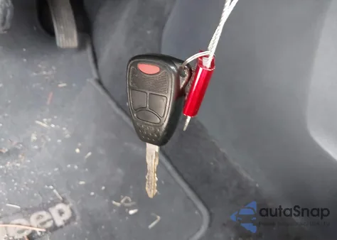 2015 Jeep Compass Latitude z USA, uszkodzony, nr VIN 1C4NJCEB2FD210230